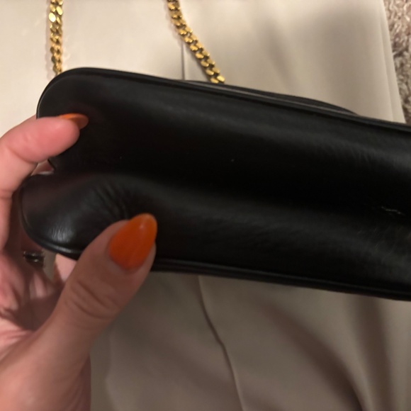 Gucci purse - Picture 7 of 10